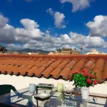 Fraleporte - Maqueda's Terrace アパート