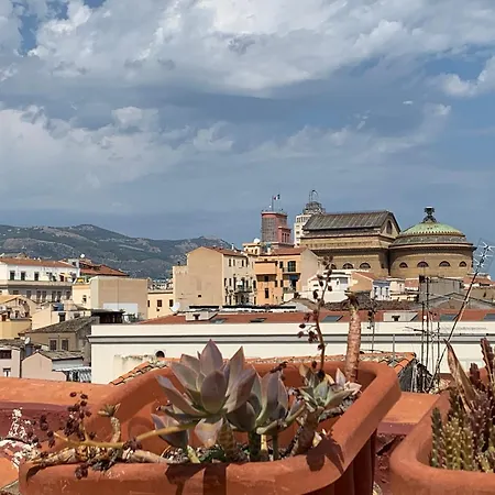Fraleporte - Maqueda's Terrace Apartment Palermo