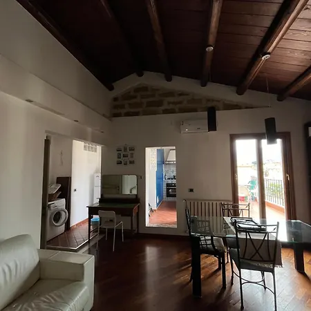 Fraleporte - Maqueda's Terrace *