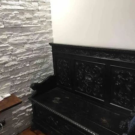 Fraleporte - Maqueda's Terrace Apartment